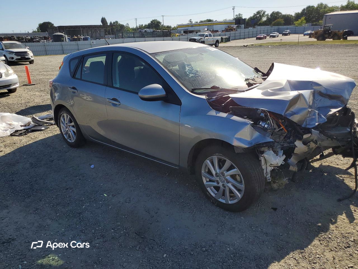 Mazda 3 2012