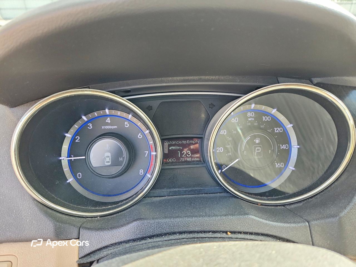Hyundai Sonata 2013