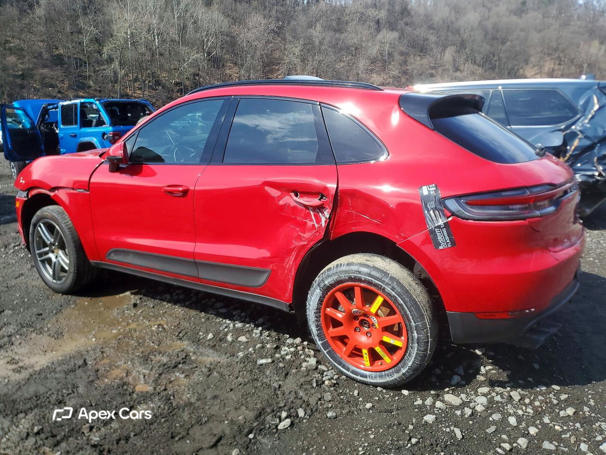 Porsche Macan 2021