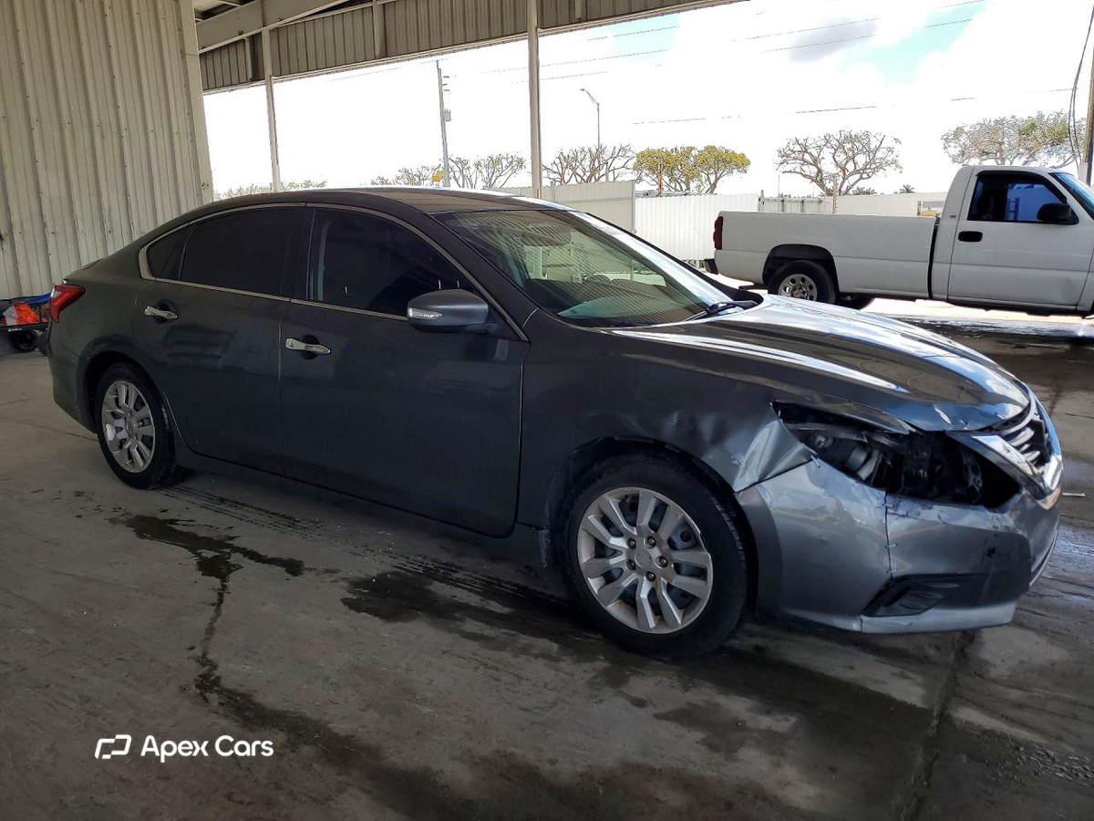 Nissan Altima 2017