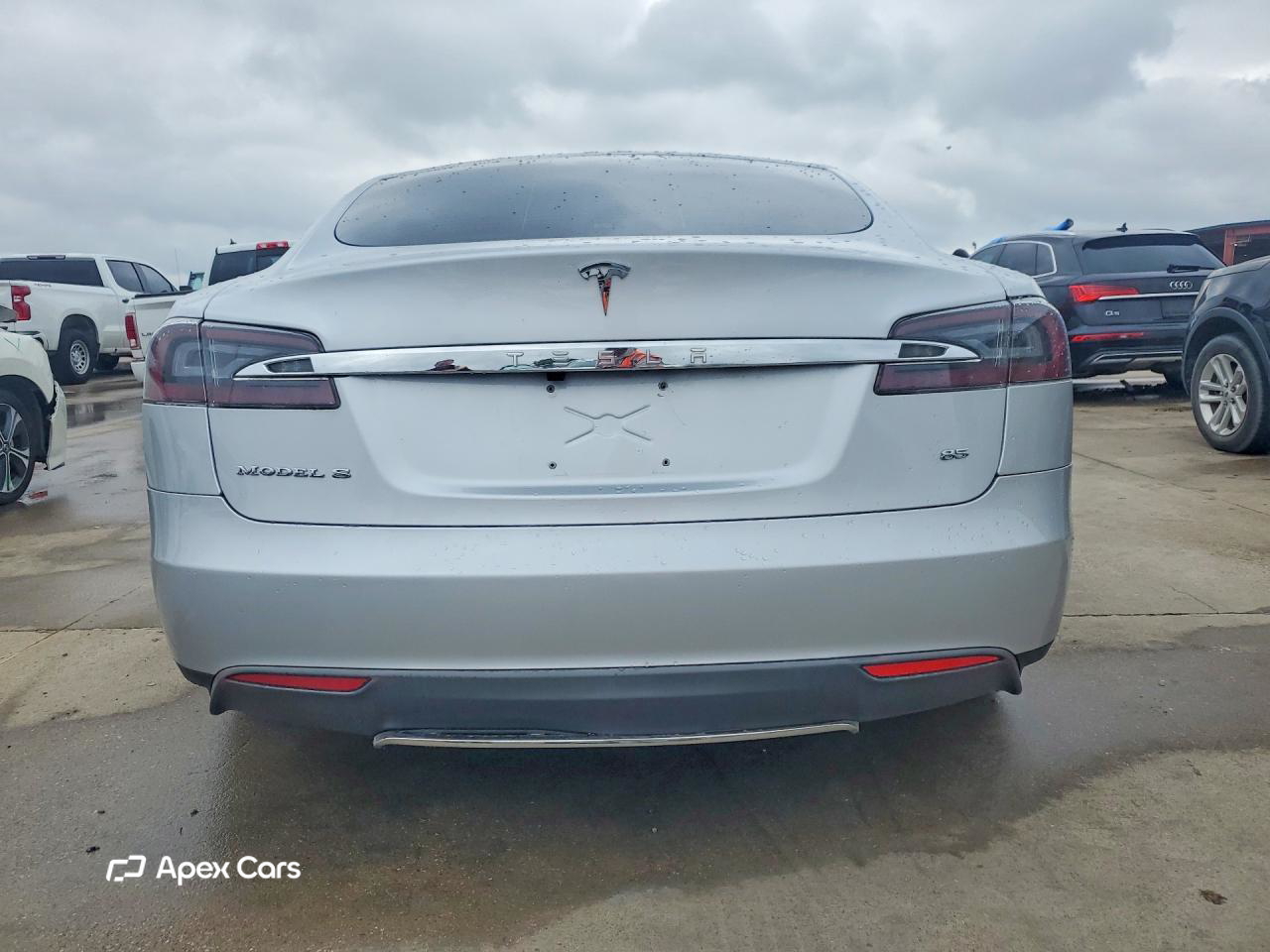 Tesla Model S 2013