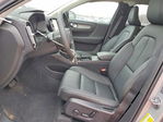 Volvo XC40 2025