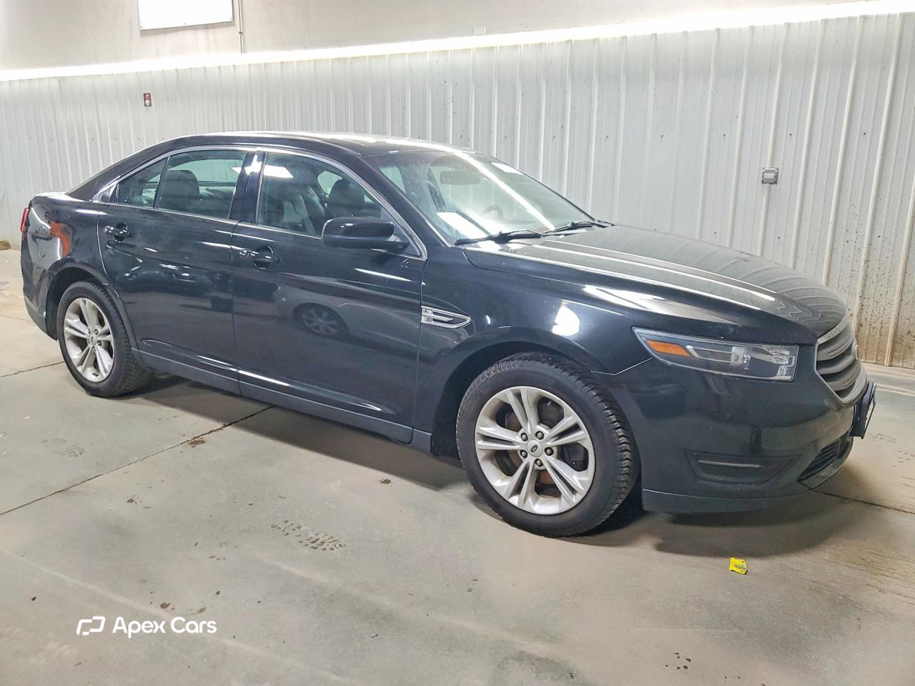 Ford Taurus 2015