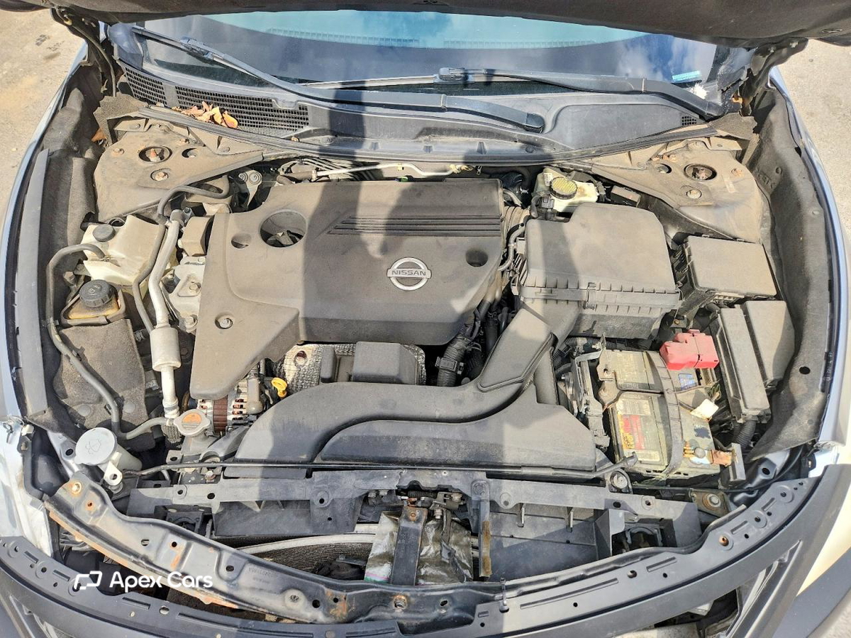 Nissan Altima 2015