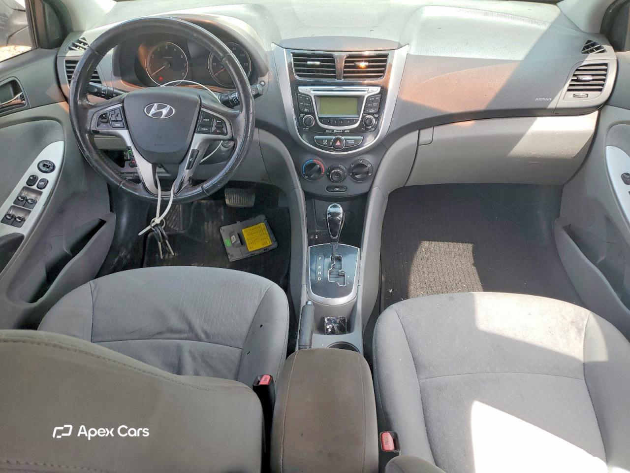 Hyundai Accent 2013