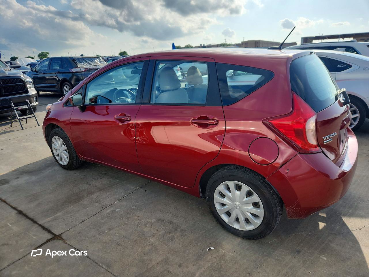 Nissan Versa 2016