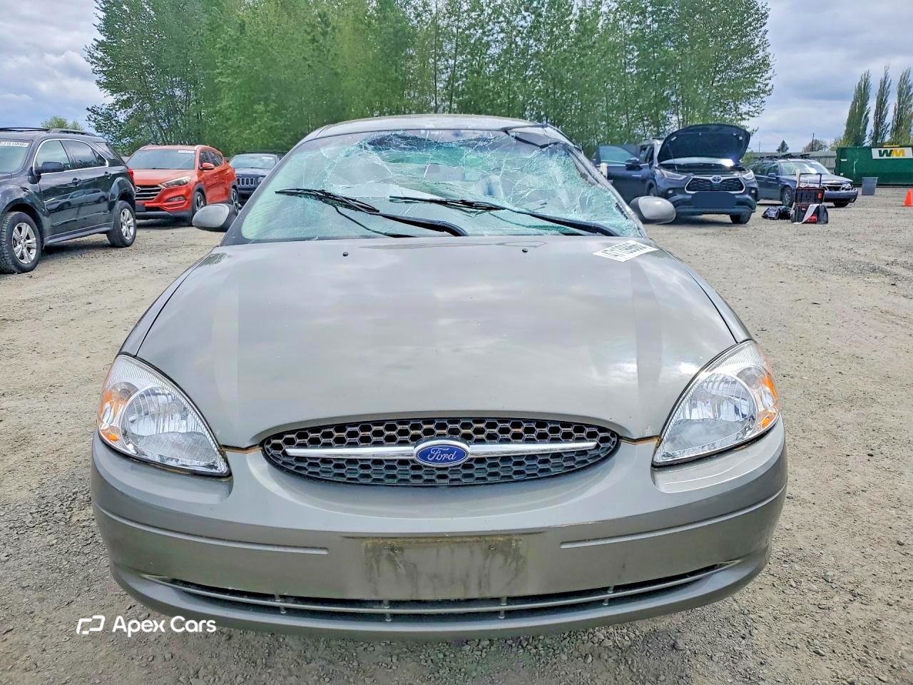 Ford Taurus 2002