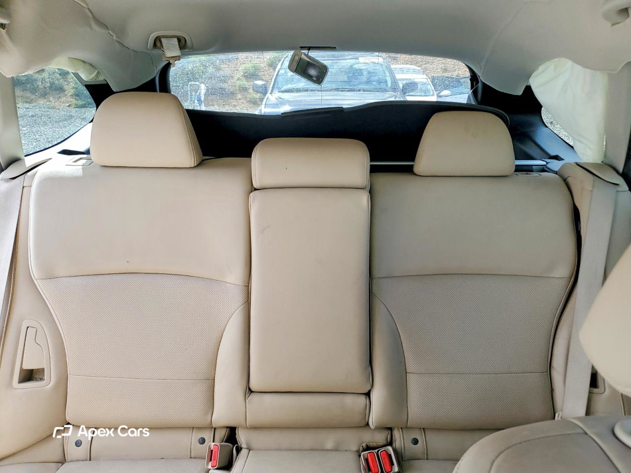Subaru Outback 2015