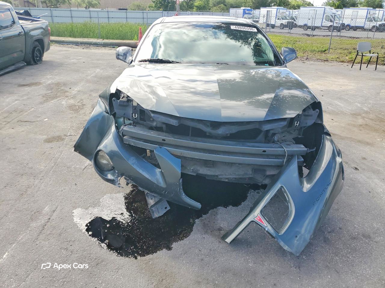 Pontiac Grand Prix 2004