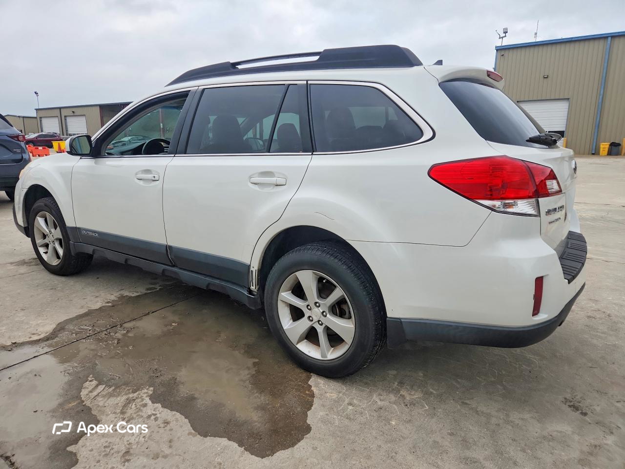 Subaru Outback 2013