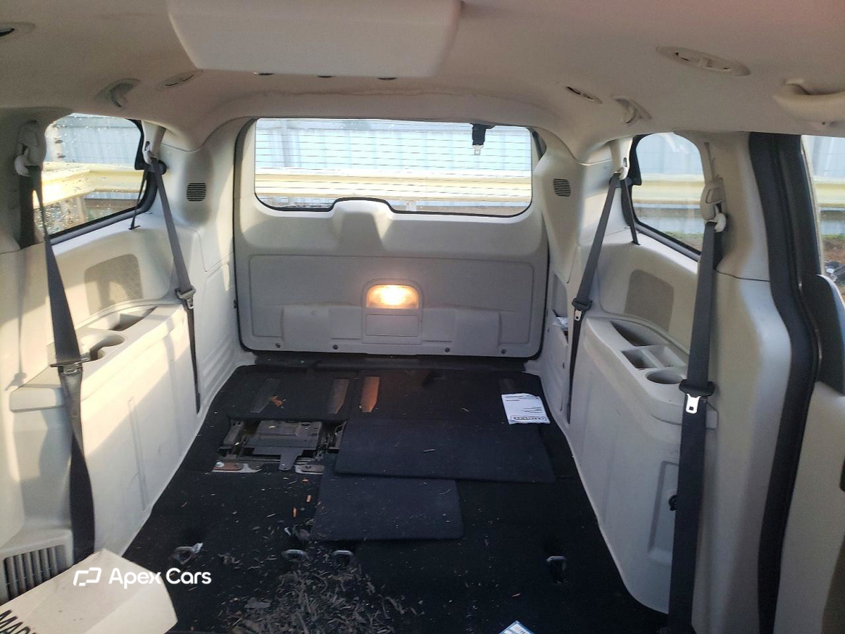 Dodge Caravan 2016