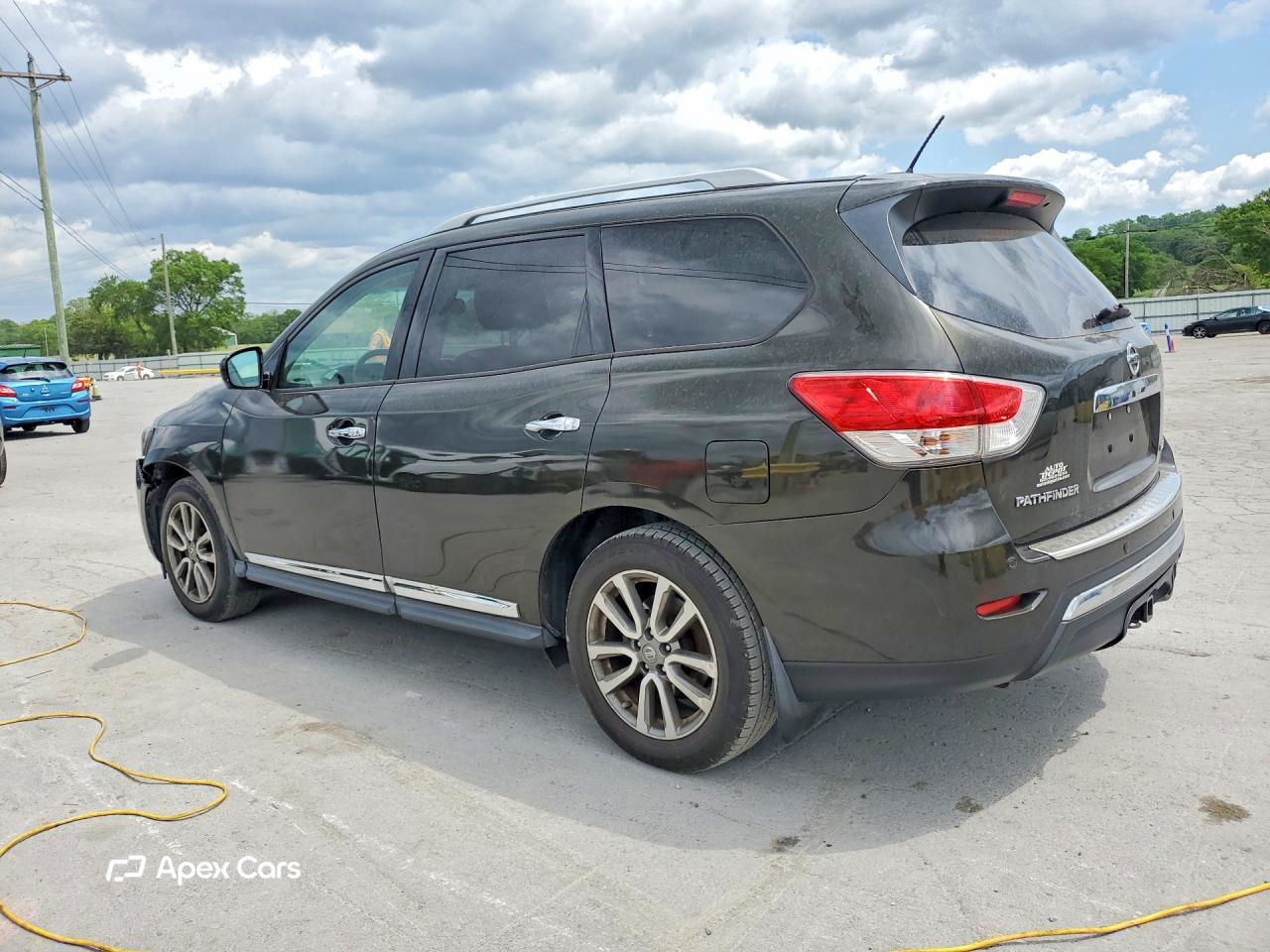 Nissan Pathfinder 2016