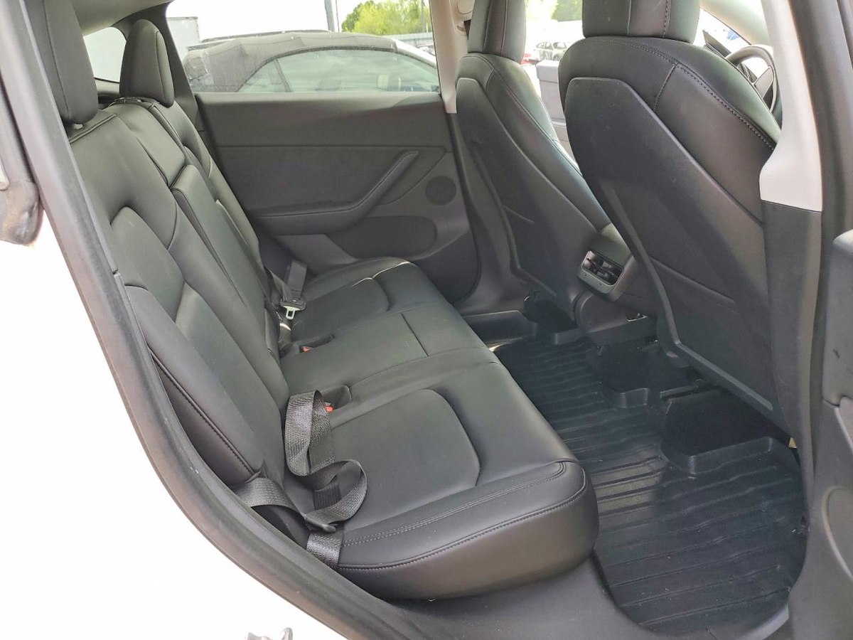 Tesla Model Y 2020