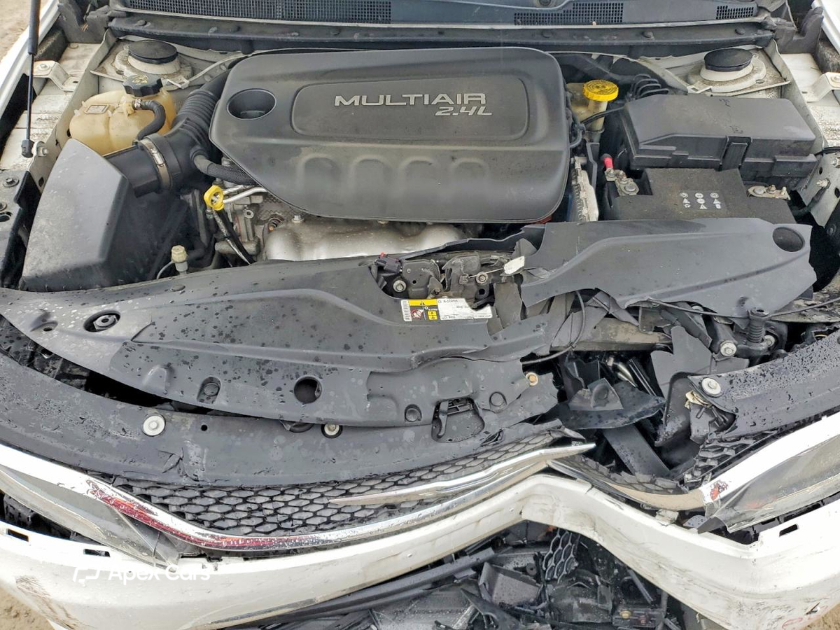 Chrysler 200 2015