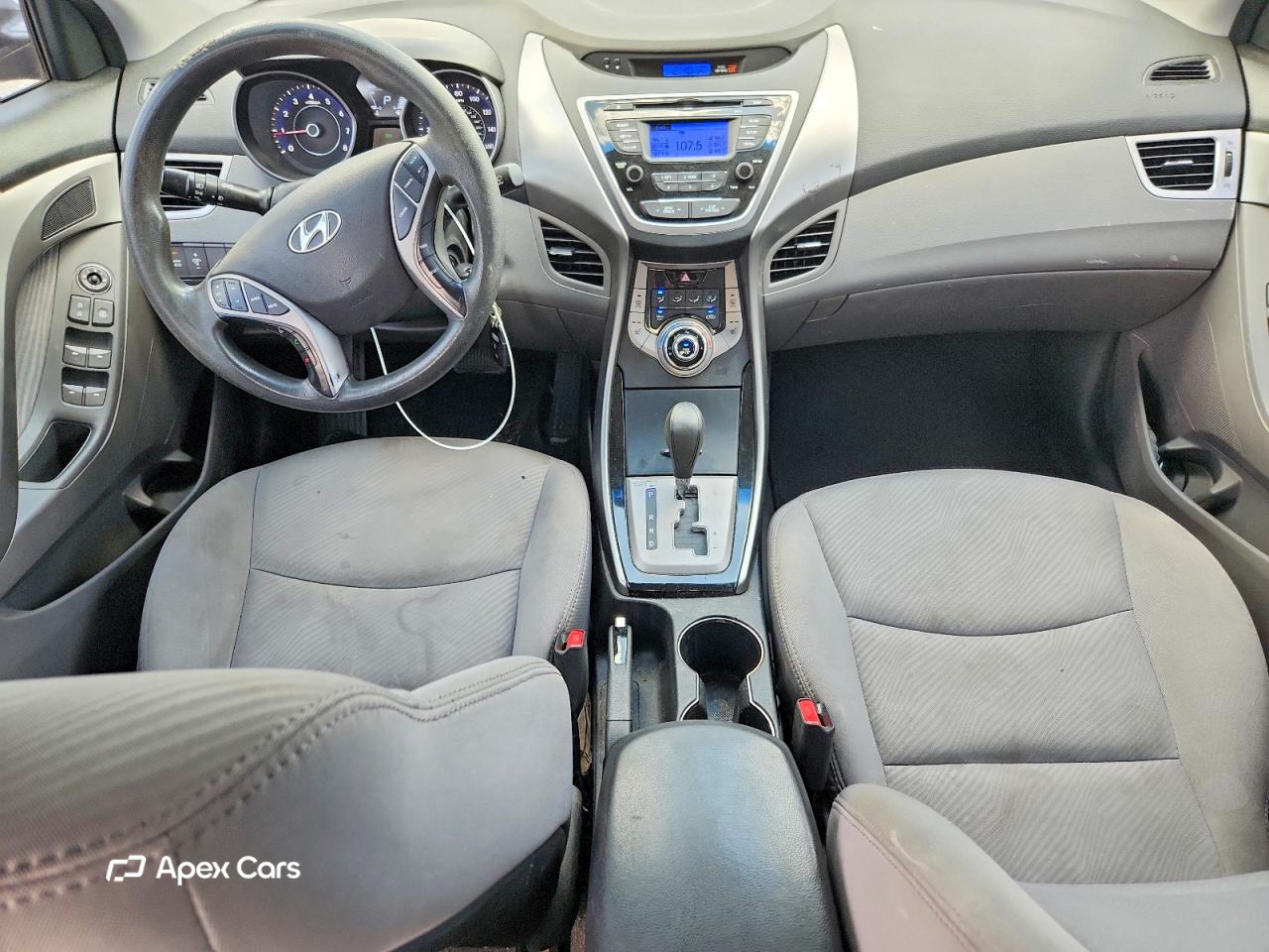 Hyundai Elantra 2013
