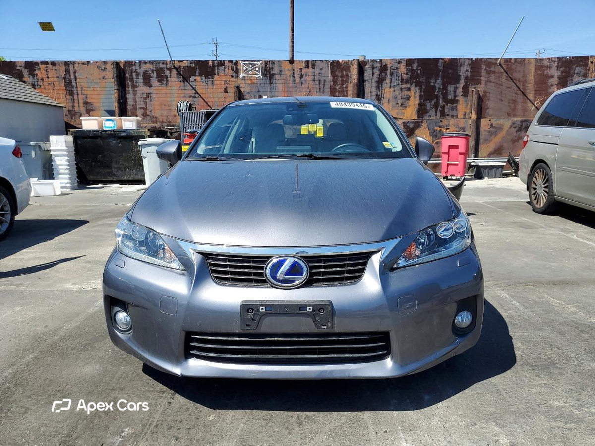 Lexus CT 2012