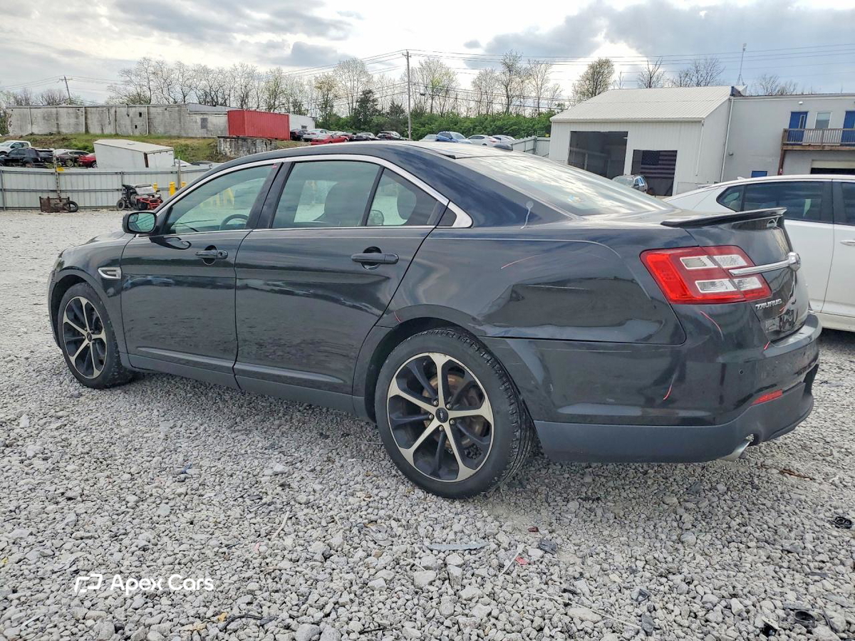 Ford Taurus 2015