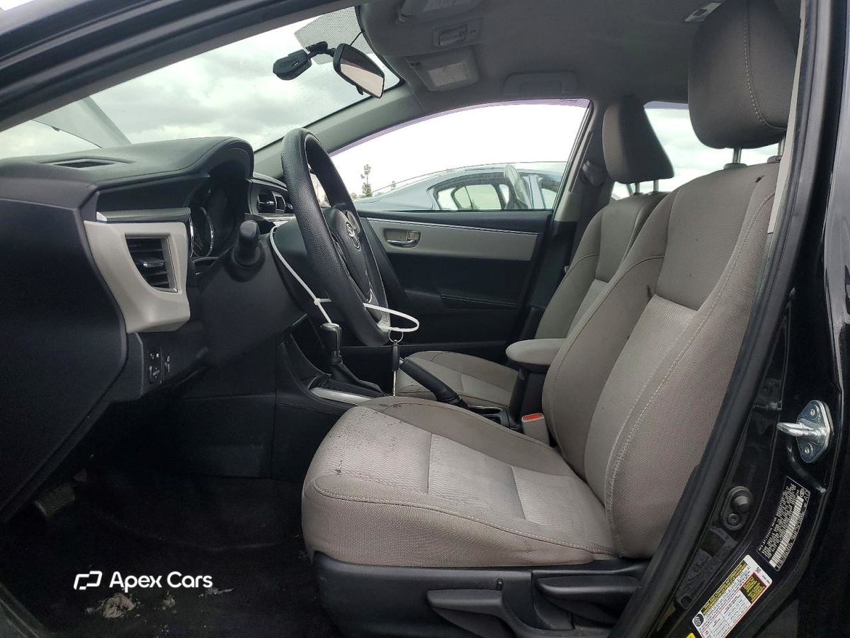 Toyota Corolla 2015