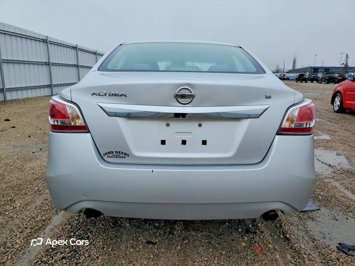 Nissan Altima 2015