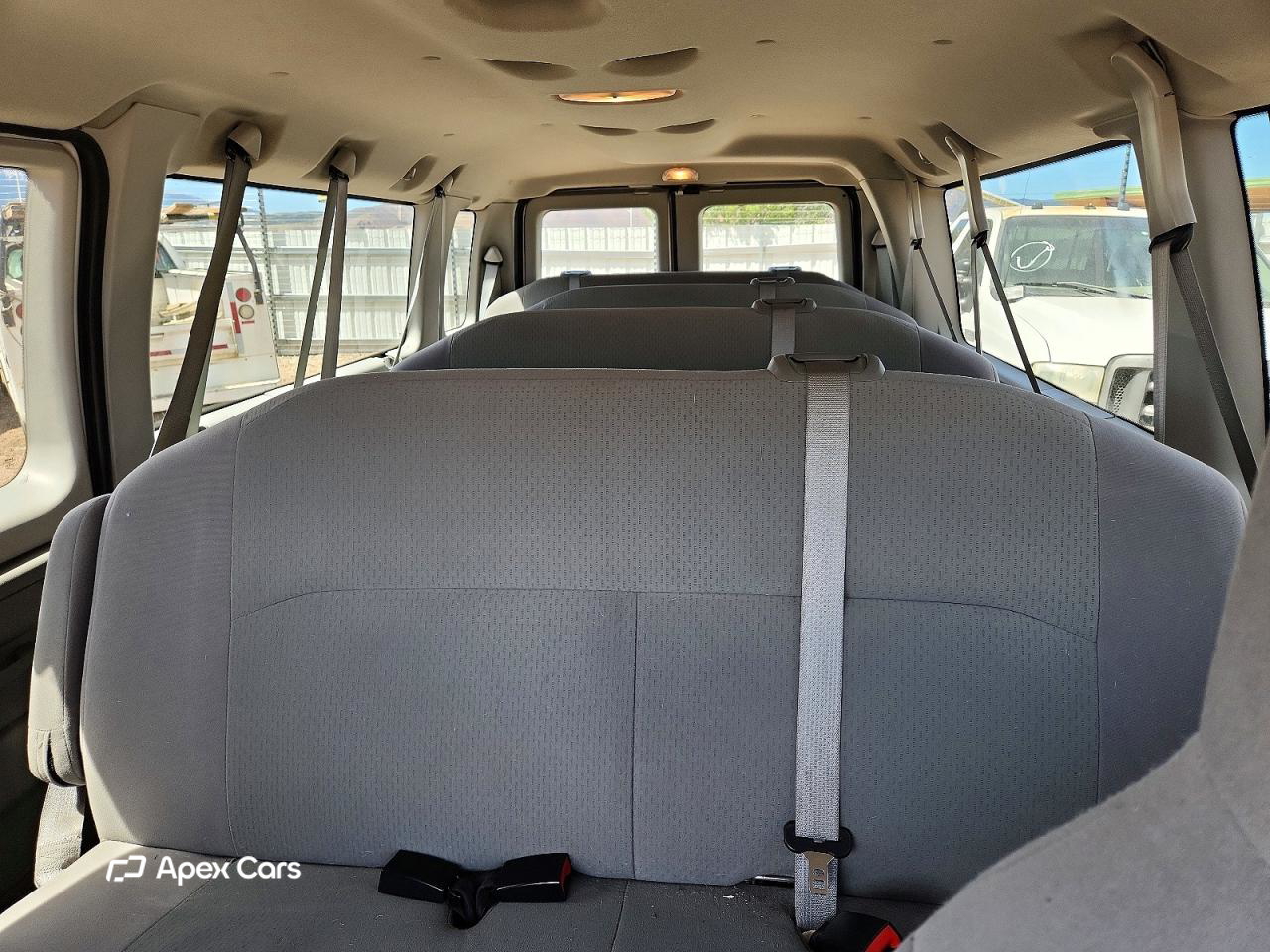 Ford Econoline 2010
