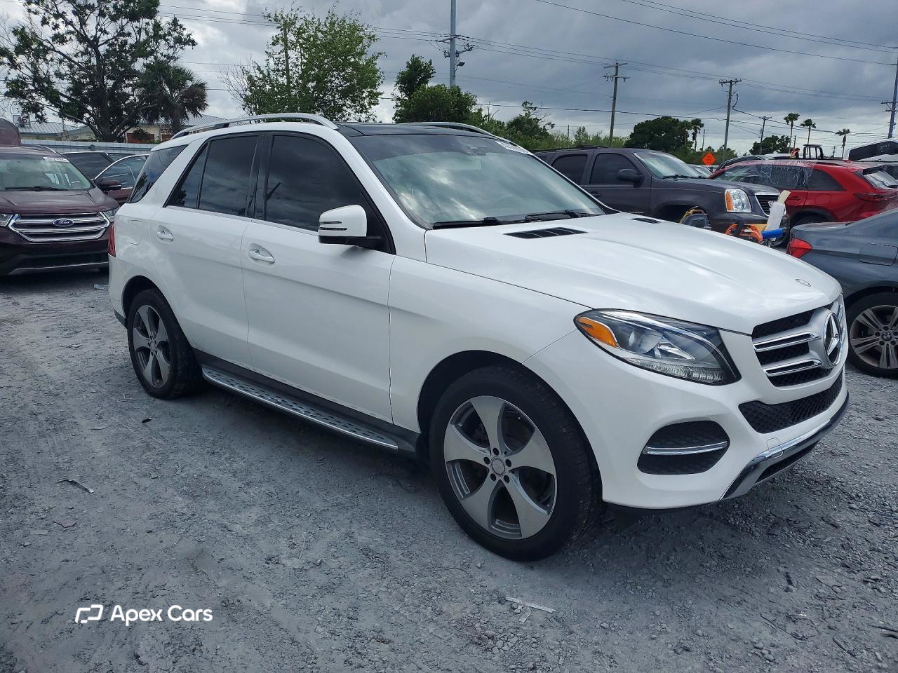 Mercedes-Benz GLE 2016