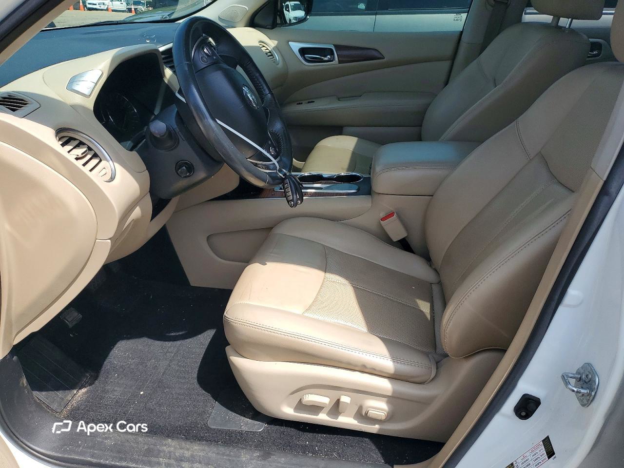 Nissan Pathfinder 2017