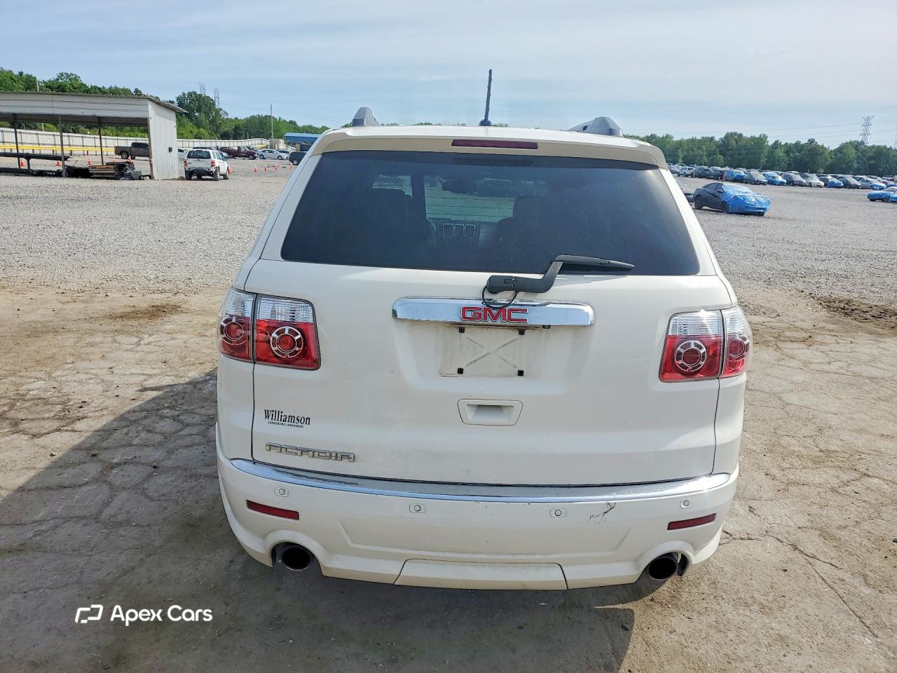 GMC Acadia 2011
