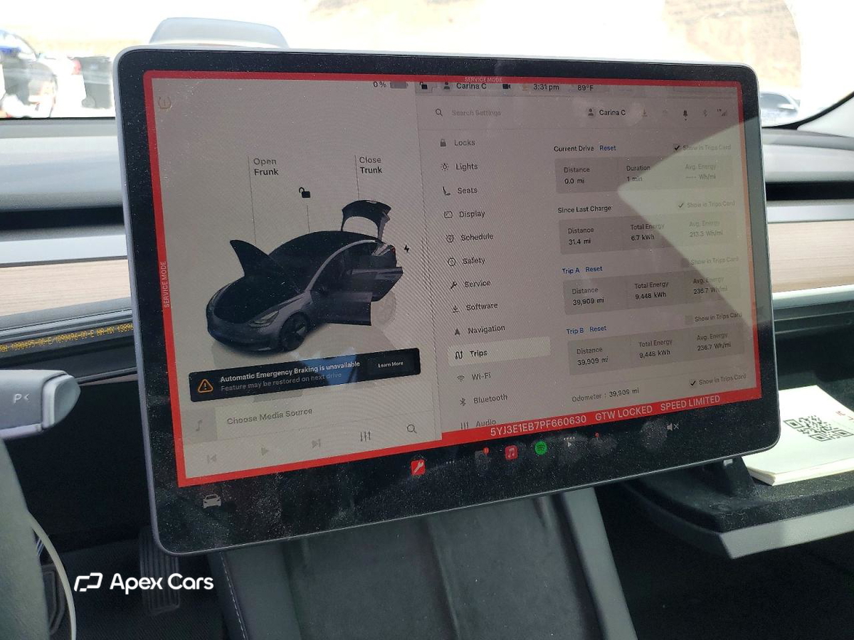 Tesla Model 3 2023