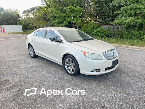 Buick LaCrosse 2011 - Image 1 of 10