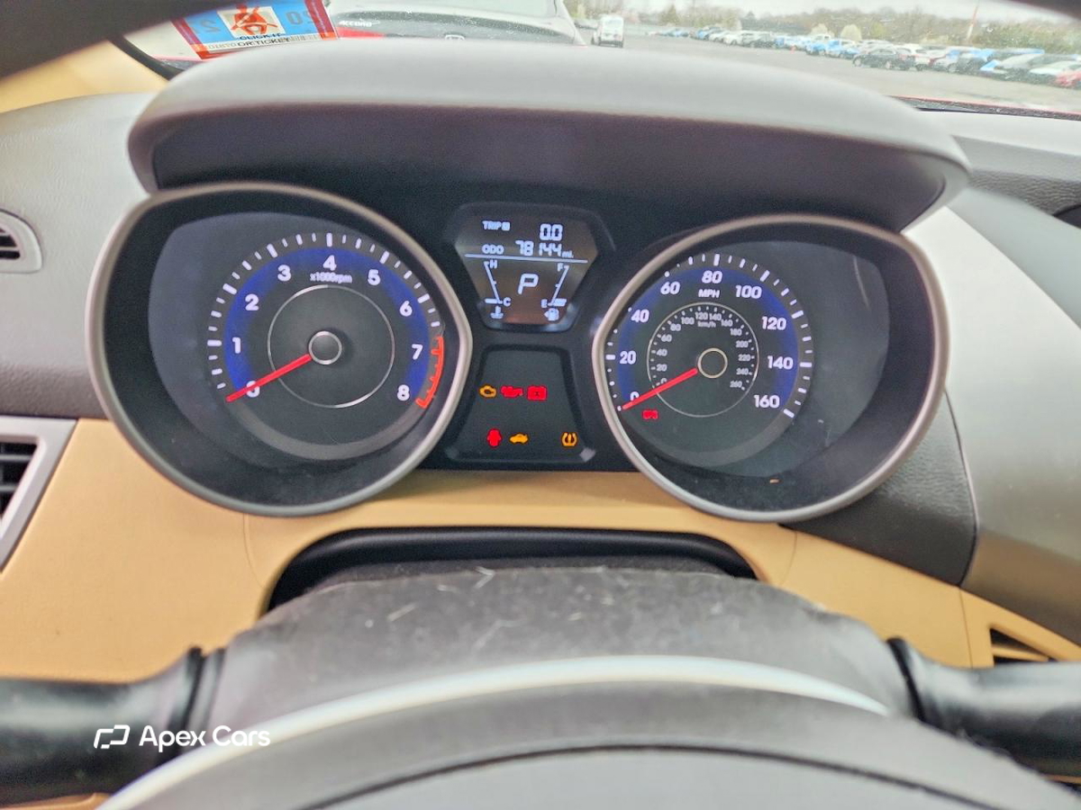 Hyundai Elantra 2013