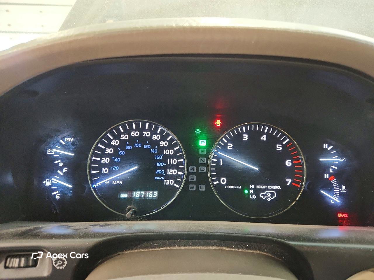 Lexus LX 2004
