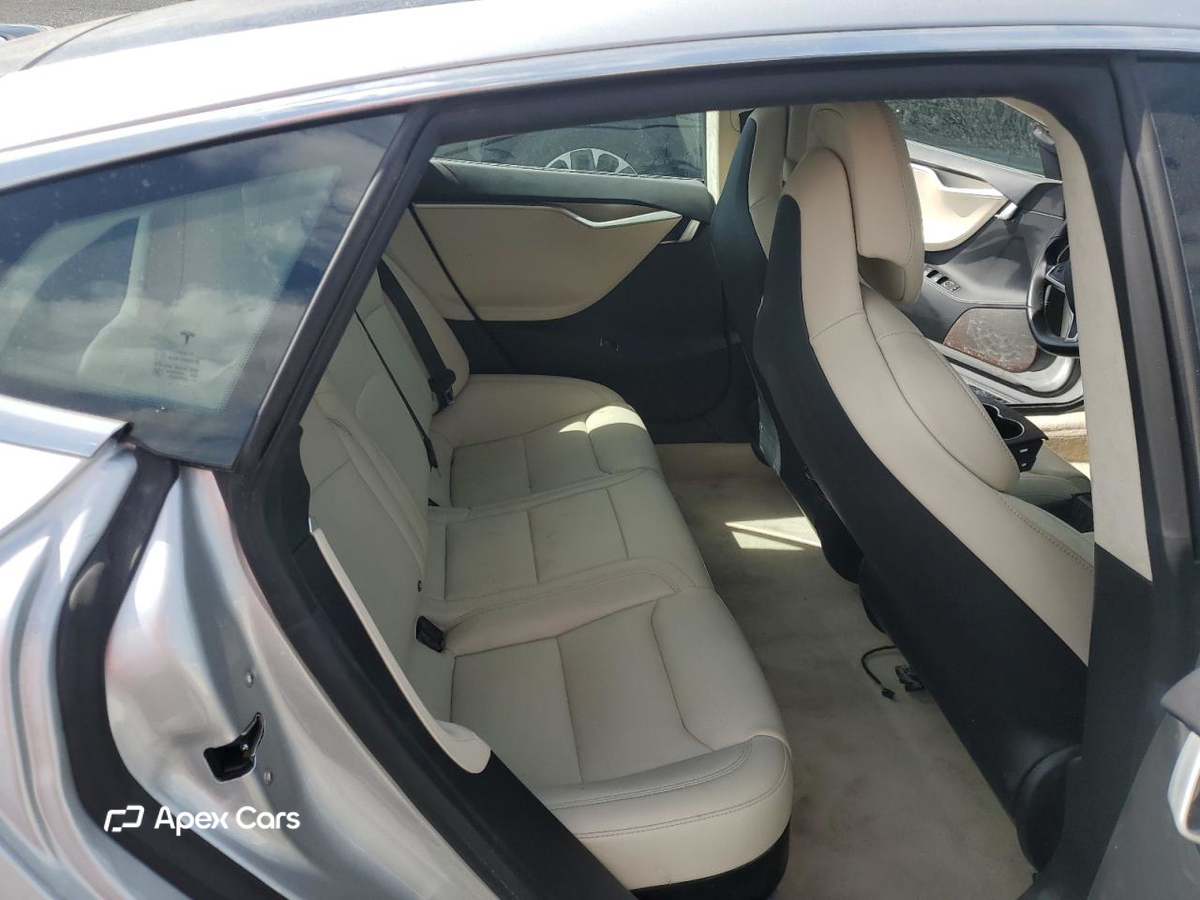 Tesla Model S 2017
