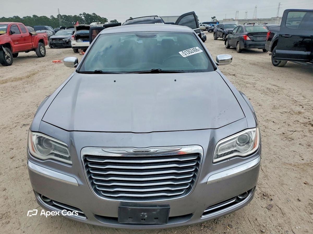 Chrysler 300 2013