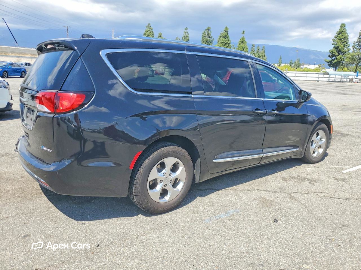 Chrysler Pacifica 2018