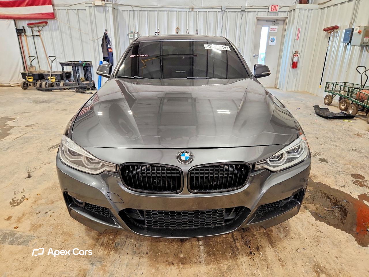 BMW Series 3 2016