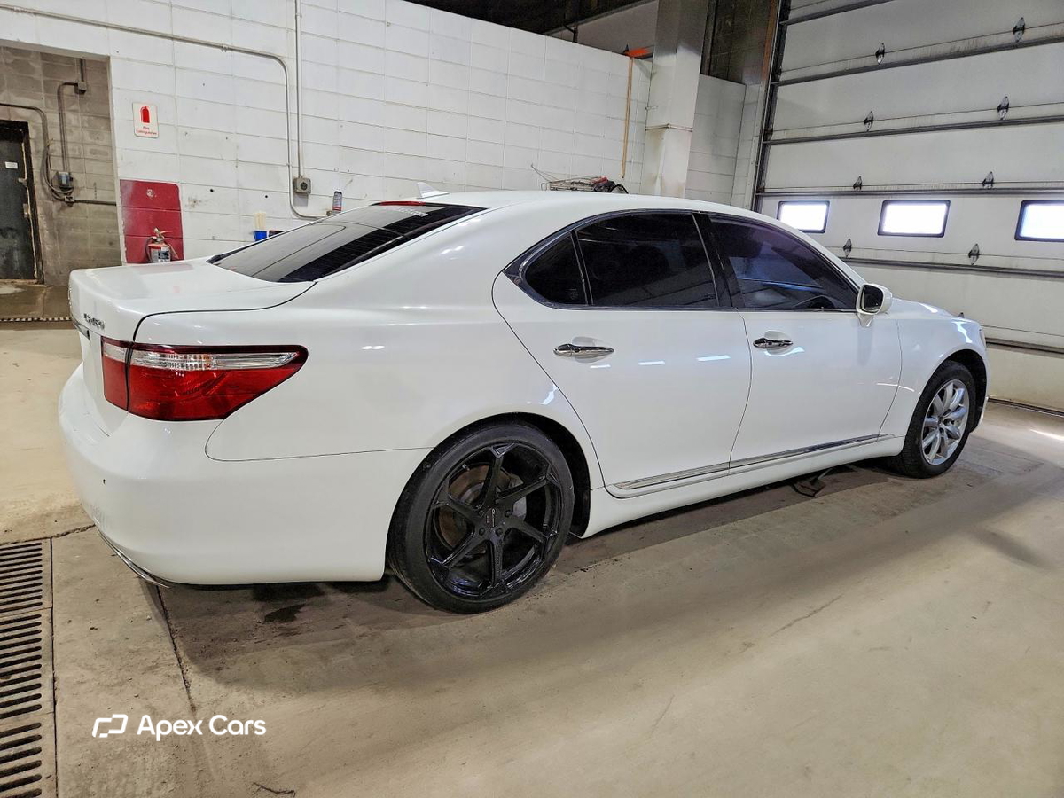 Lexus LS 2008