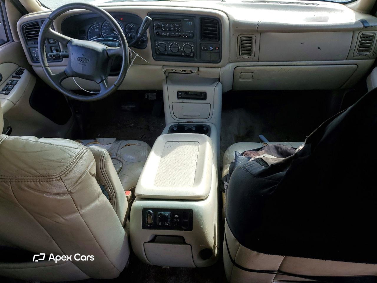 Chevrolet Suburban 2002