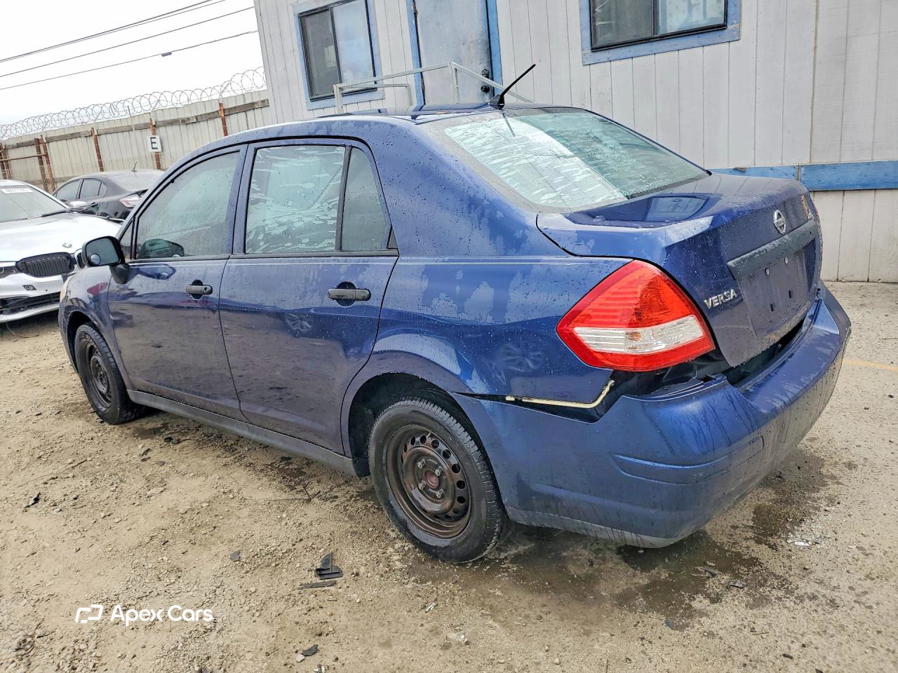Nissan Versa 2011
