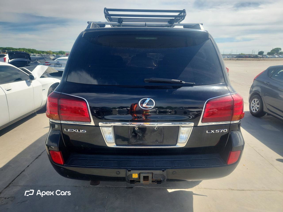Lexus LX 2009