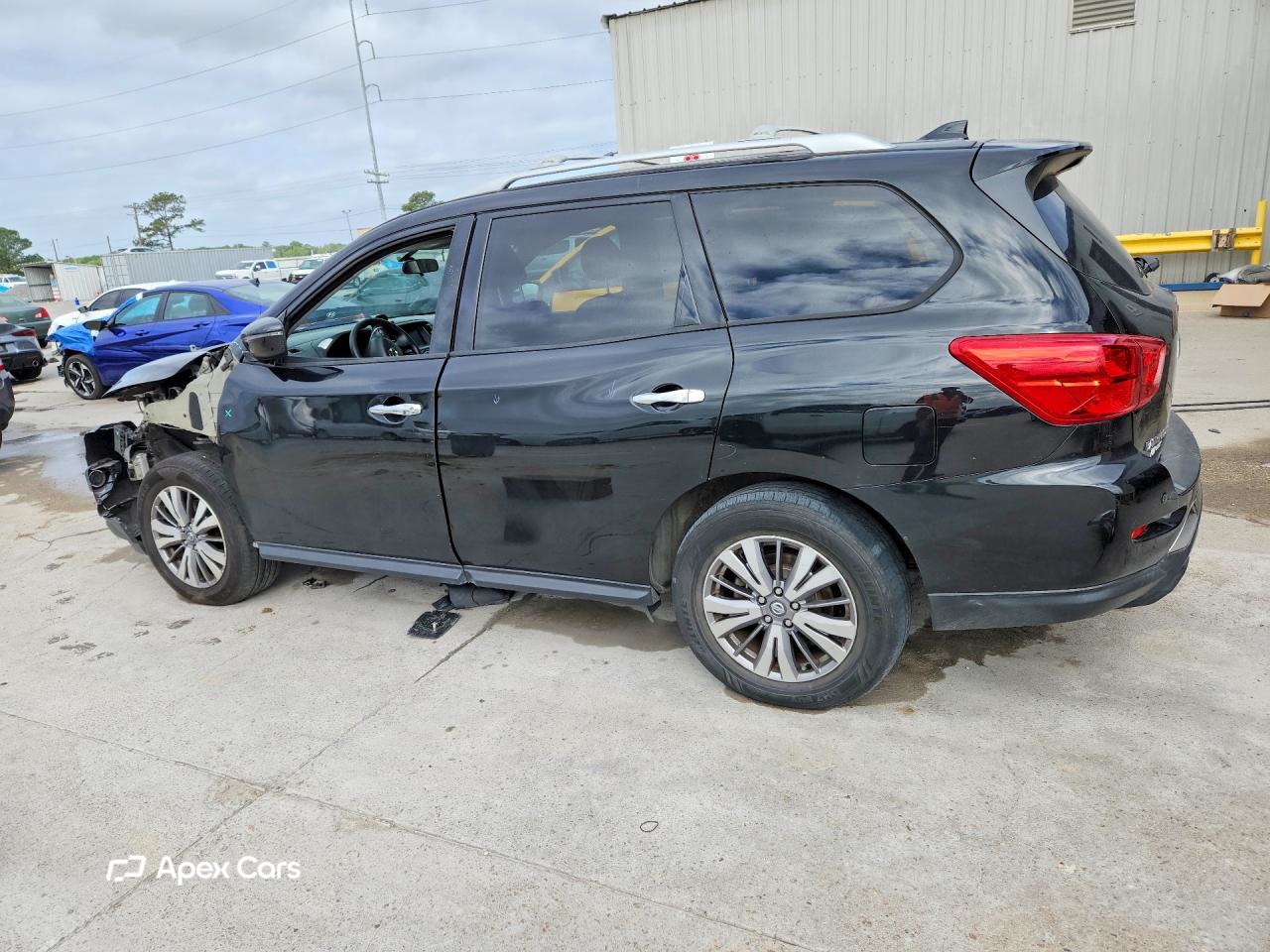 Nissan Pathfinder 2019