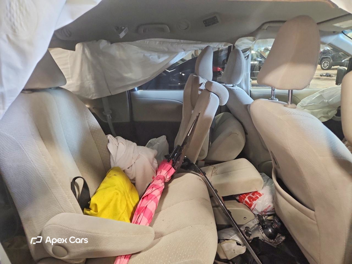 Toyota Sienna 2013