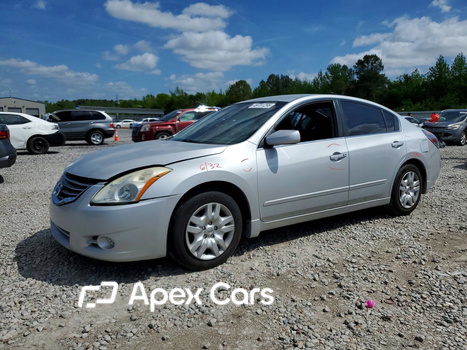 Nissan Altima 2012 - Image 1 of 5