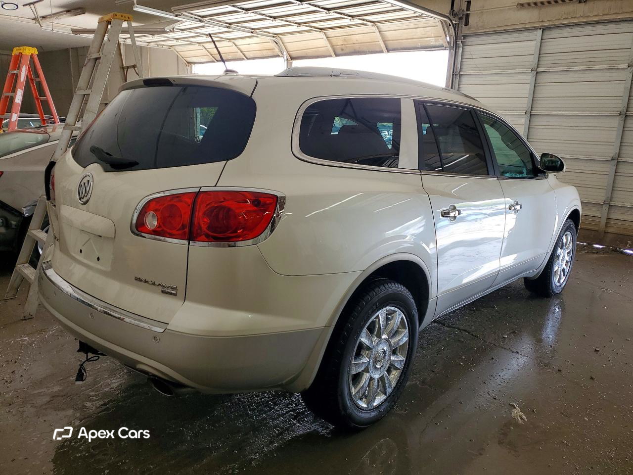Buick Enclave 2011