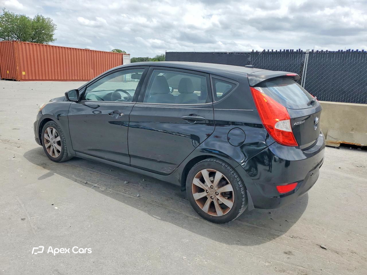 Hyundai Accent 2012