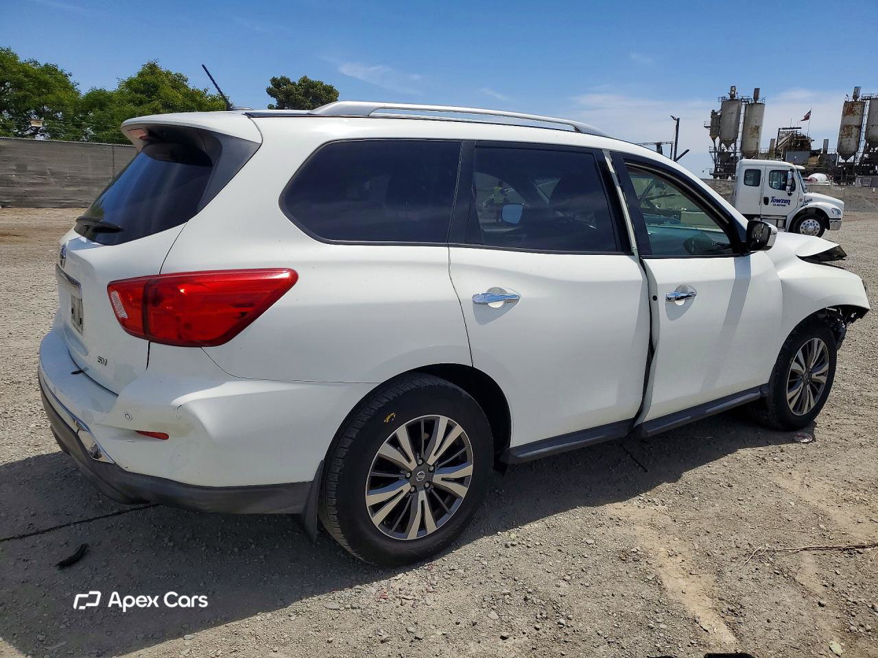 Nissan Pathfinder 2017