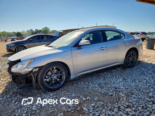 Nissan Maxima 2010 - Image 1 of 14