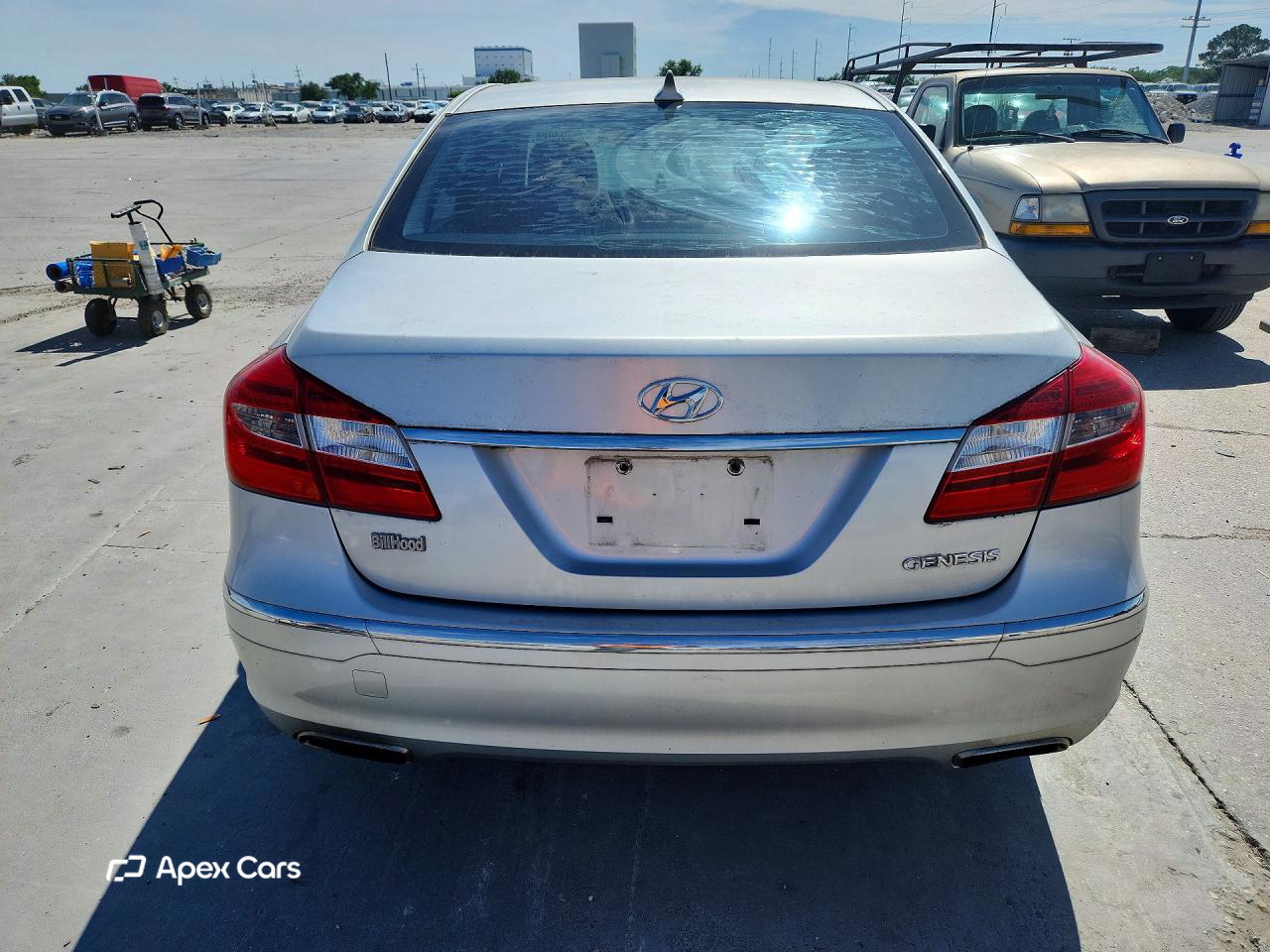 Hyundai Genesis 2013
