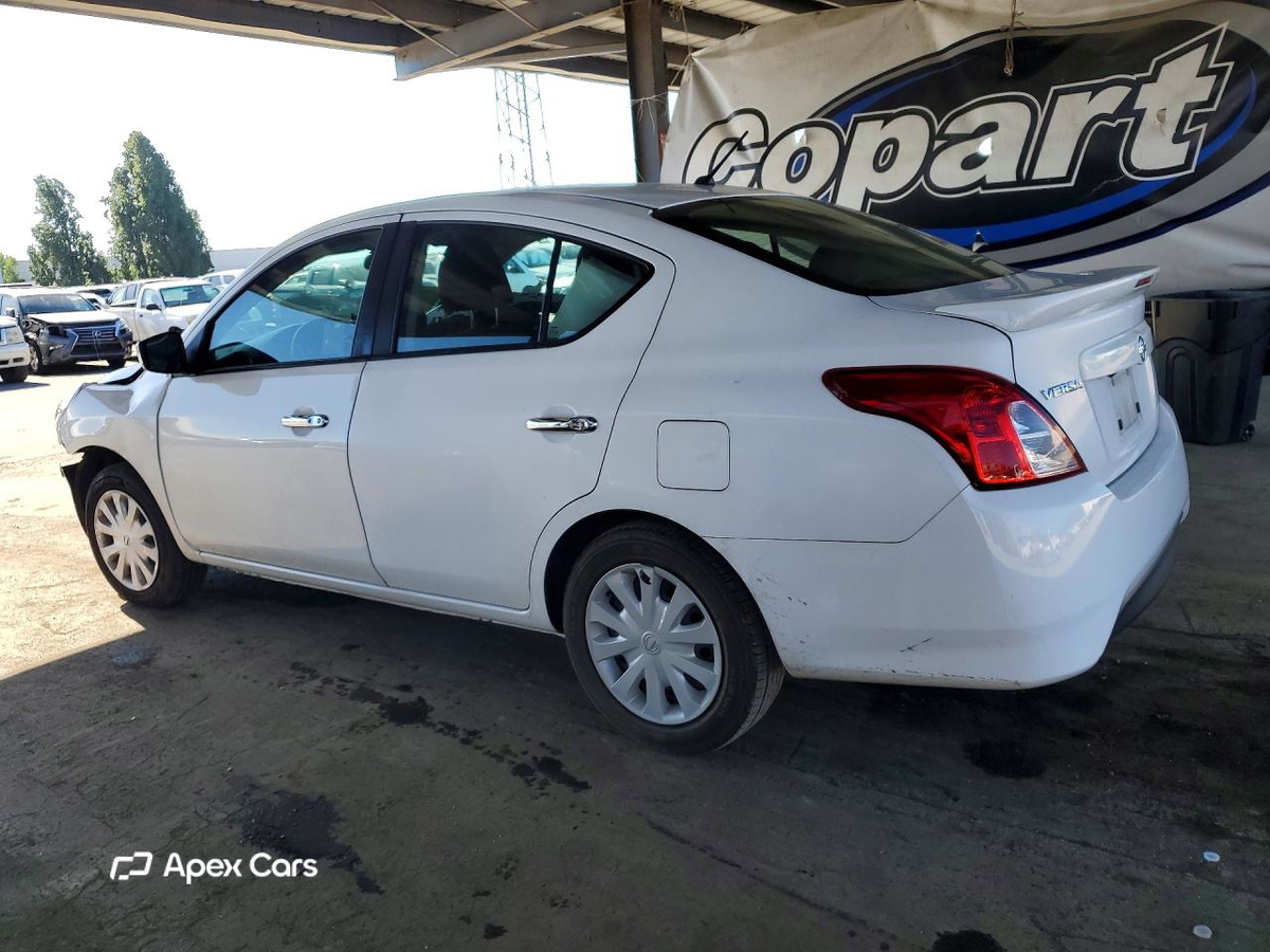 Nissan Versa 2019
