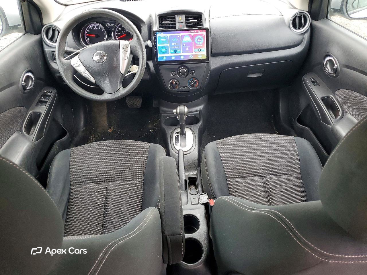 Nissan Versa 2016