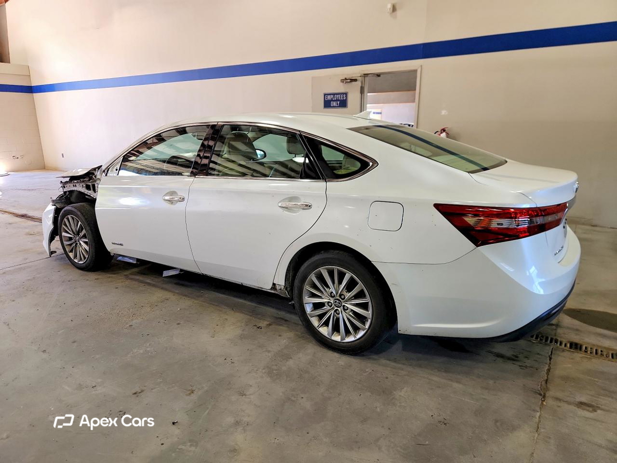 Toyota Avalon 2016